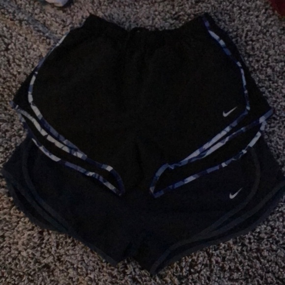 BUNDLE NIKE SHORTS - Picture 2 of 2